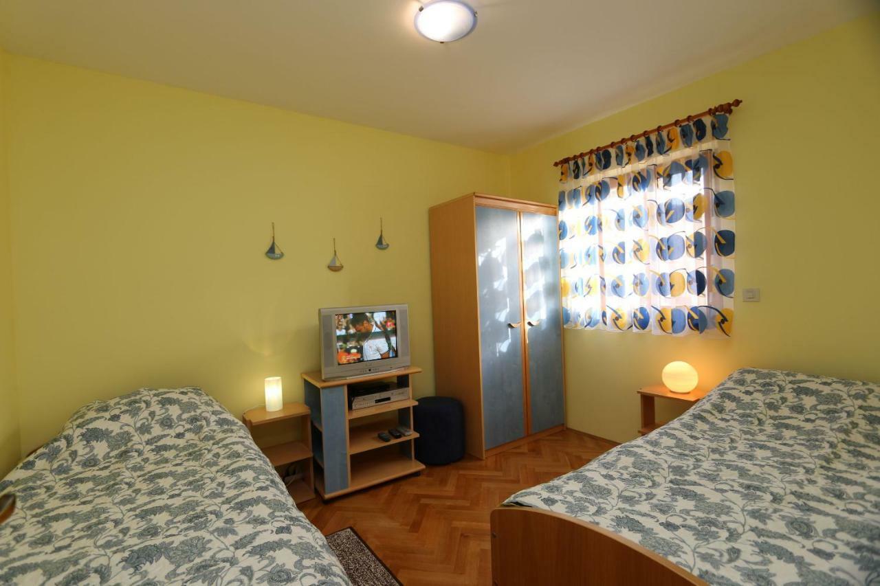 سيلو Apartment Dina المظهر الخارجي الصورة